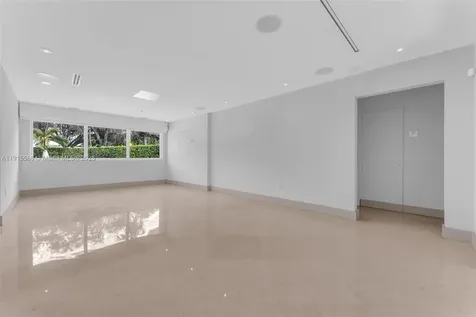7261 W Troon Circle Miami Lakes FL 33014