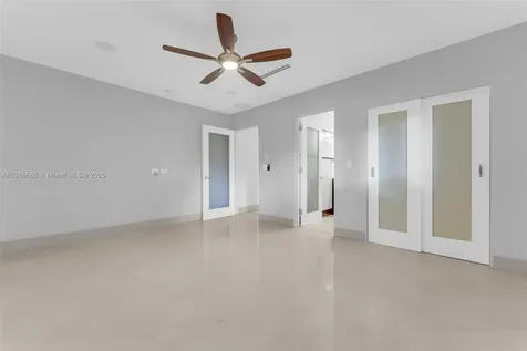 7261 W Troon Circle Miami Lakes FL 33014