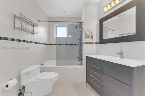7261 W Troon Circle Miami Lakes FL 33014
