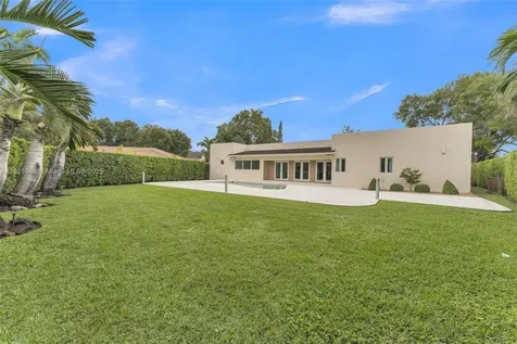 7261 W Troon Circle Miami Lakes FL 33014