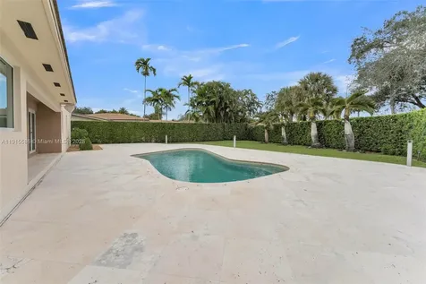 7261 W Troon Circle Miami Lakes FL 33014