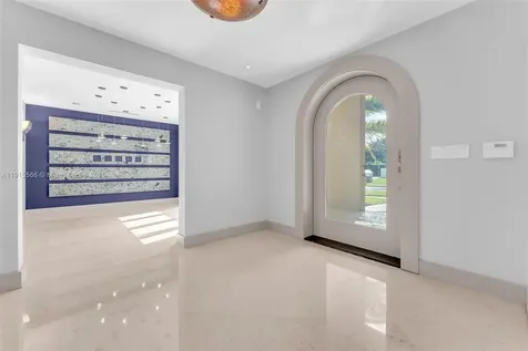 7261 W Troon Circle Miami Lakes FL 33014