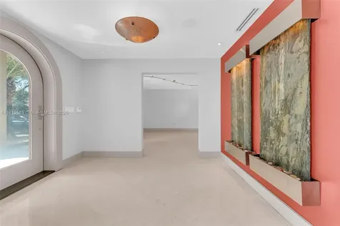 7261 W Troon Circle Miami Lakes FL 33014