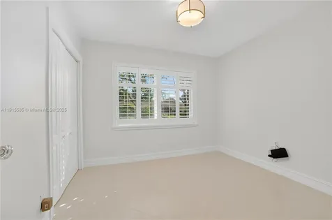 8225 SW 151st Street Palmetto Bay FL 33158