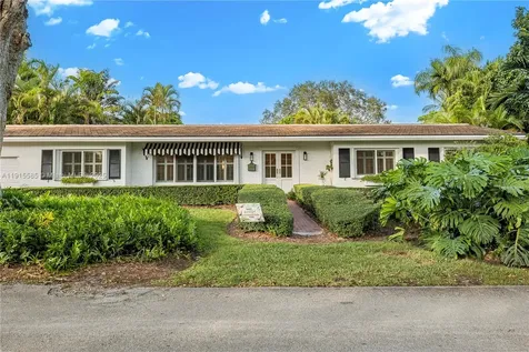 8225 SW 151st Street Palmetto Bay FL 33158
