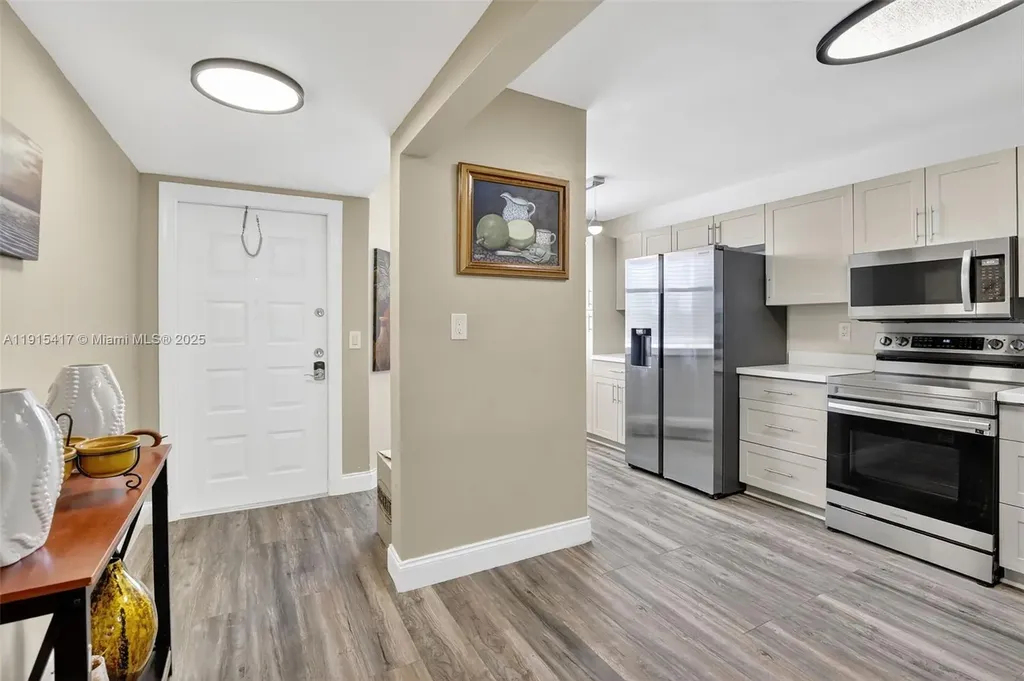 2521 NW 104th Avenue Sunrise FL 33322