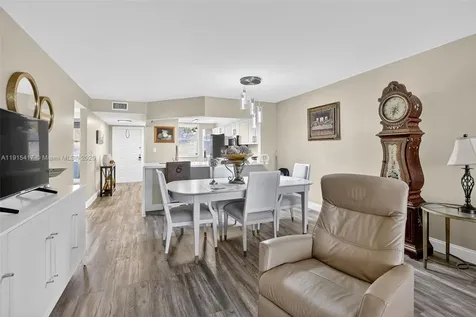 2521 NW 104th Avenue Sunrise FL 33322