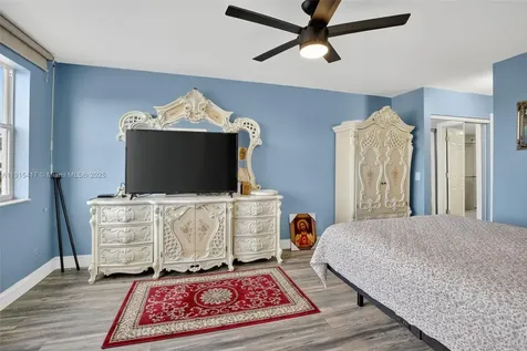 2521 NW 104th Avenue Sunrise FL 33322
