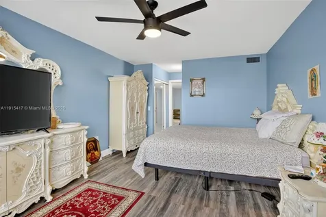2521 NW 104th Avenue Sunrise FL 33322