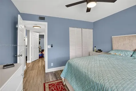 2521 NW 104th Avenue Sunrise FL 33322