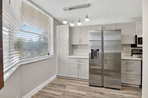 2521 NW 104th Avenue Sunrise FL 33322