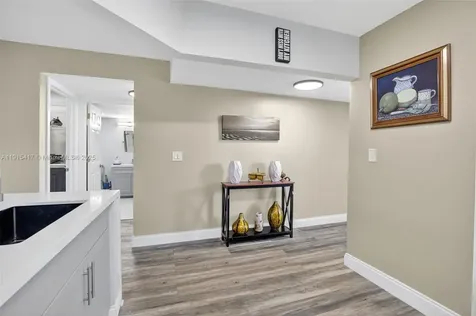 2521 NW 104th Avenue Sunrise FL 33322