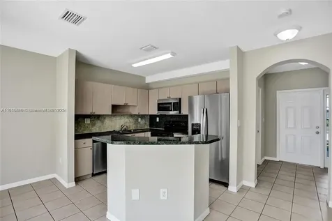 2802 SW 128 Way Miramar FL 33027