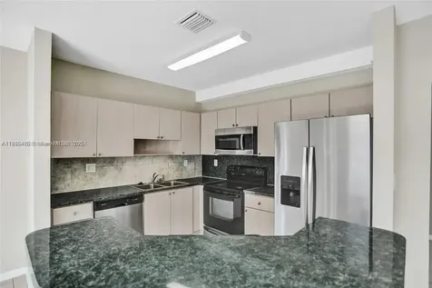 2802 SW 128 Way Miramar FL 33027