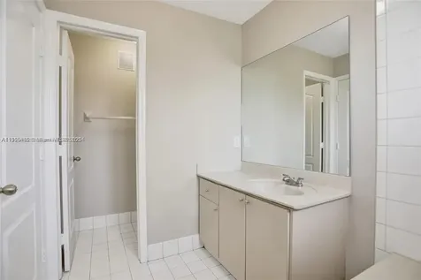 2802 SW 128 Way Miramar FL 33027