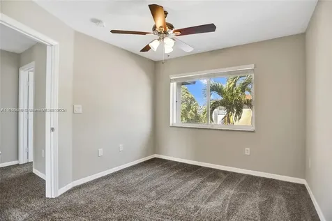 2802 SW 128 Way Miramar FL 33027