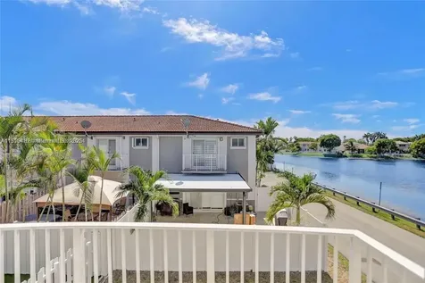 2802 SW 128 Way Miramar FL 33027
