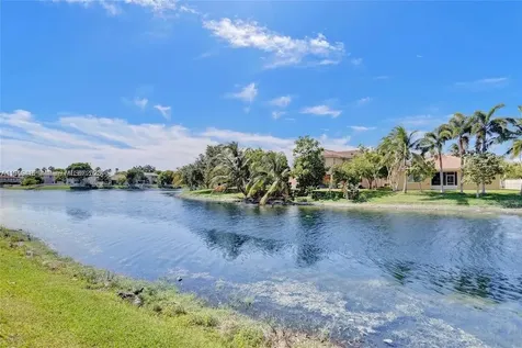 2802 SW 128 Way Miramar FL 33027