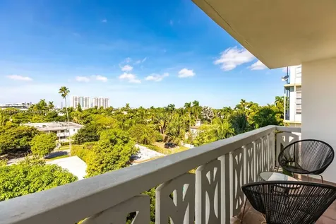 Miami Beach FL 33139