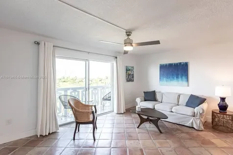 Miami Beach FL 33139