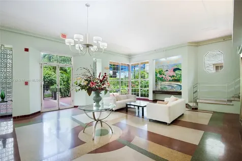 1051 Meridian Avenue Miami Beach FL 33139