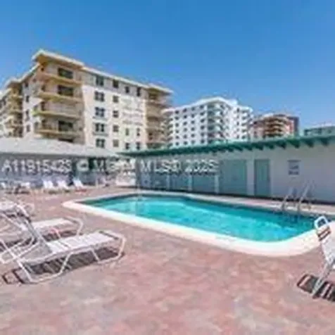 1801 S Surf Road Hollywood FL 33019
