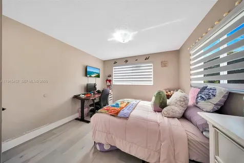 10431 SW 93rd Street Miami FL 33176