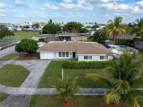 10431 SW 93rd Street Miami FL 33176