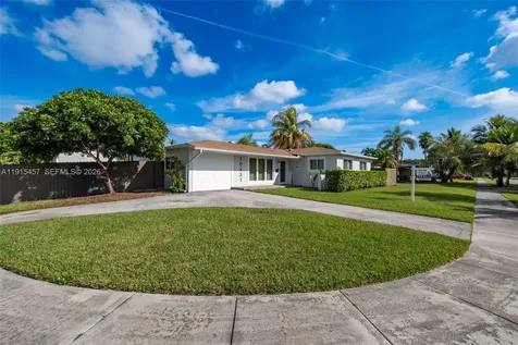 10431 SW 93rd Street Miami FL 33176