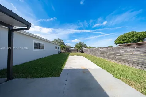 10431 SW 93rd Street Miami FL 33176