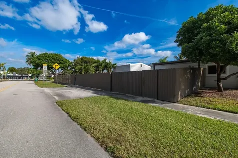 10431 SW 93rd Street Miami FL 33176