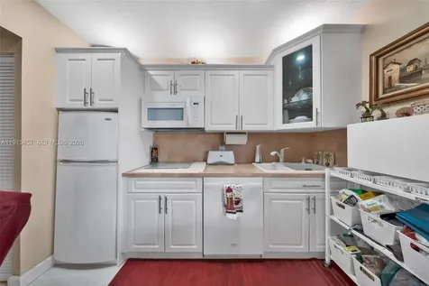 10431 SW 93rd Street Miami FL 33176