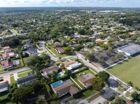 10431 SW 93rd Street Miami FL 33176