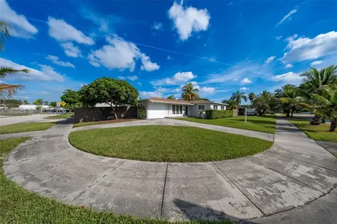 10431 SW 93rd Street Miami FL 33176