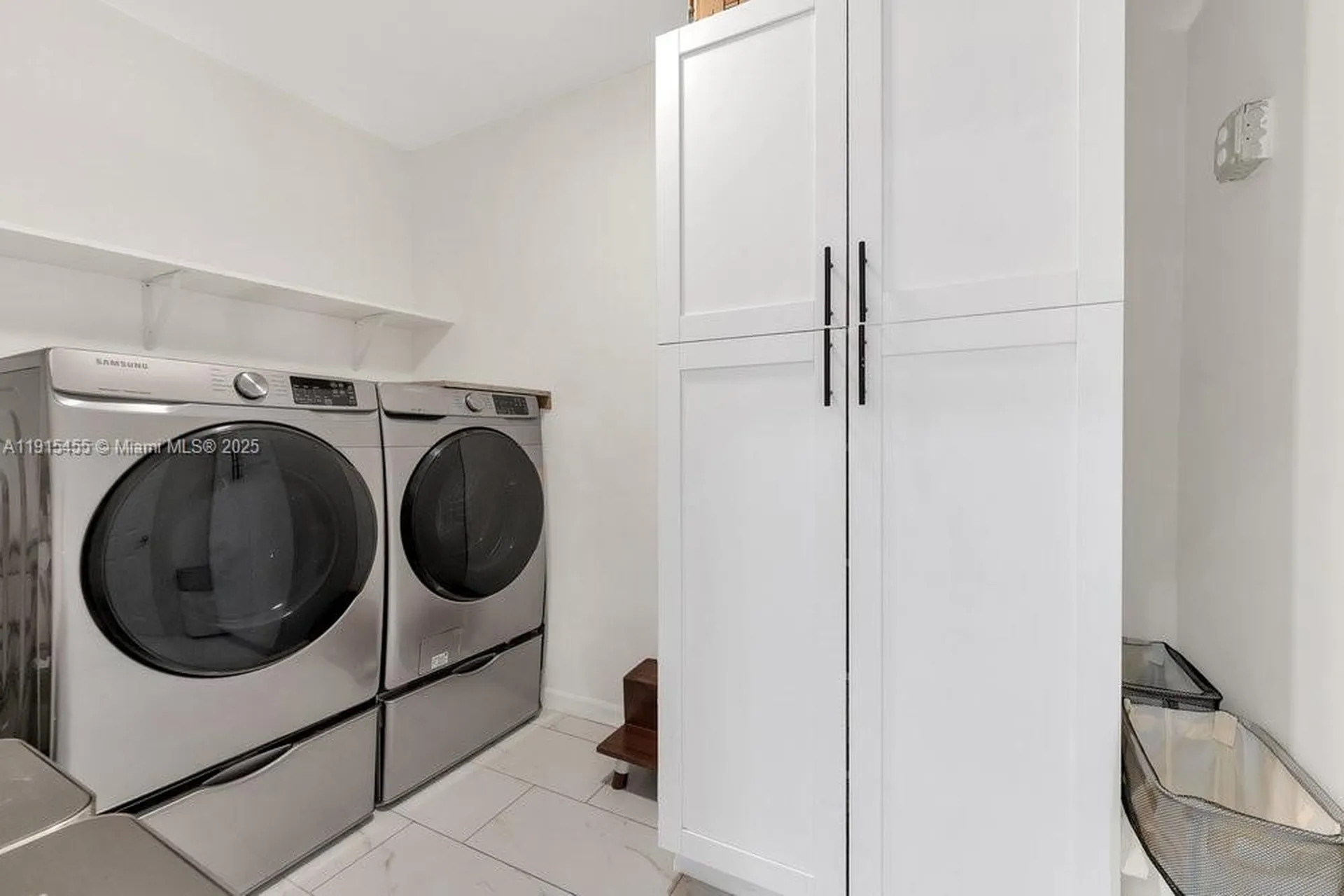 801 NE 19th Terrace Fort Lauderdale FL 33304