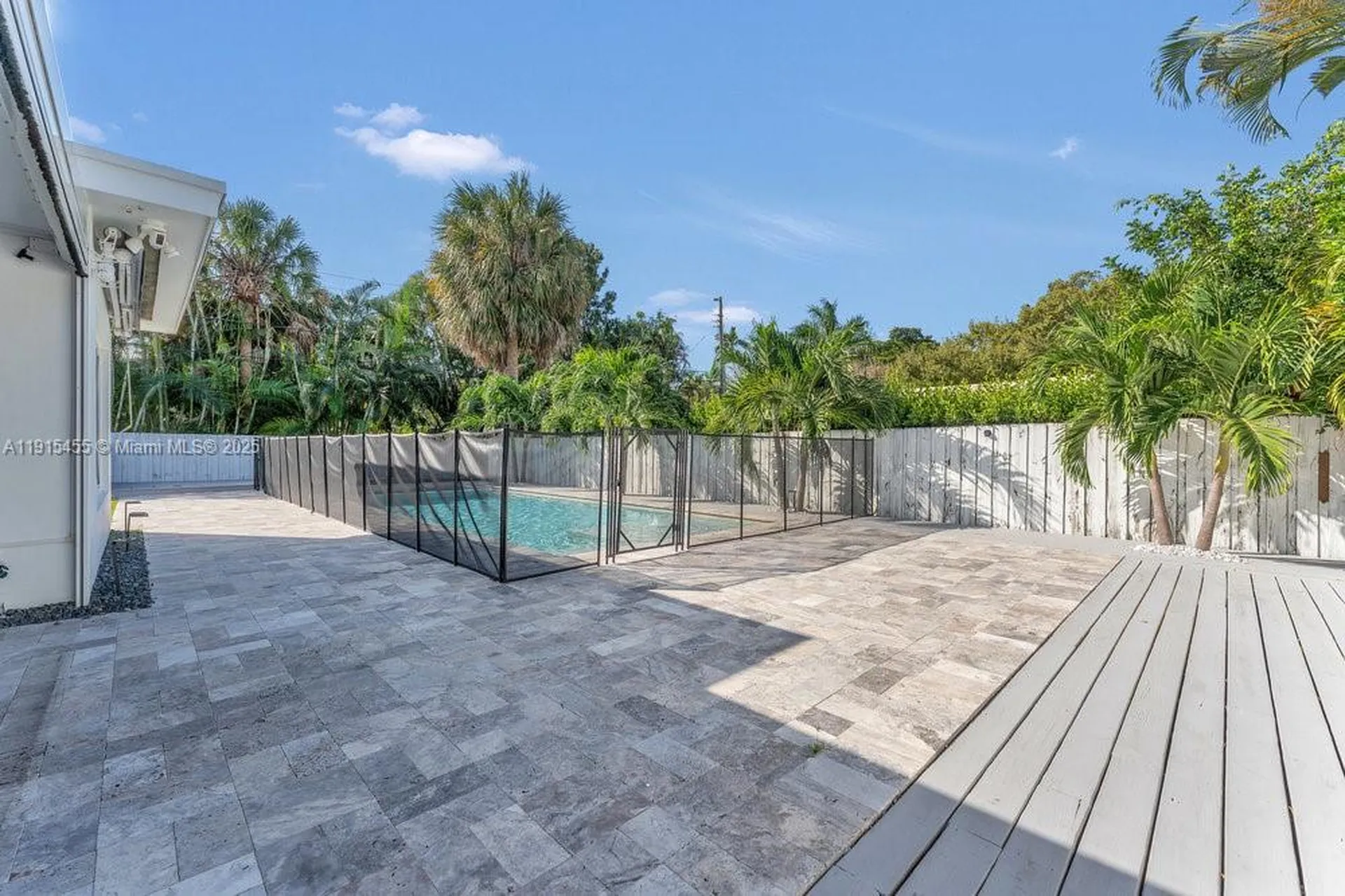 801 NE 19th Terrace Fort Lauderdale FL 33304