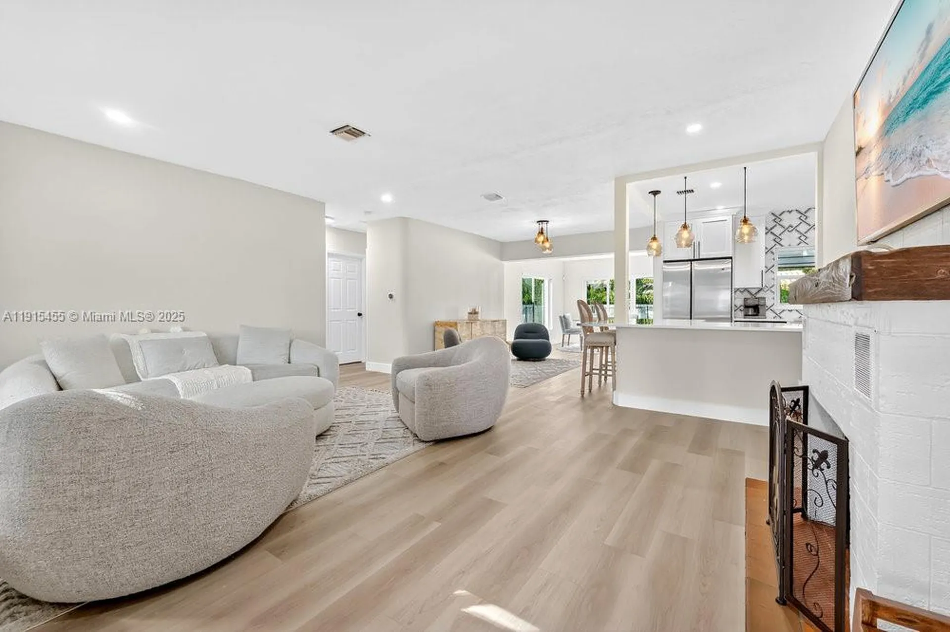 801 NE 19th Terrace Fort Lauderdale FL 33304