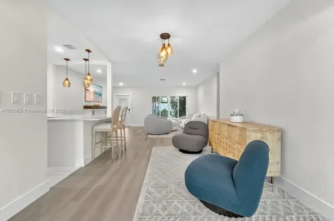801 NE 19th Terrace Fort Lauderdale FL 33304