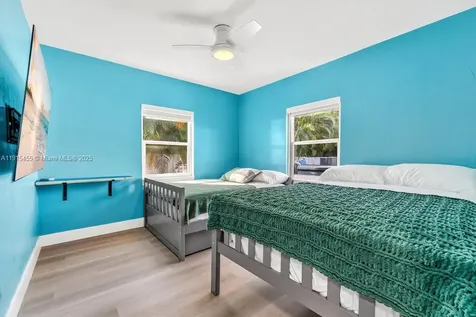 801 NE 19th Terrace Fort Lauderdale FL 33304