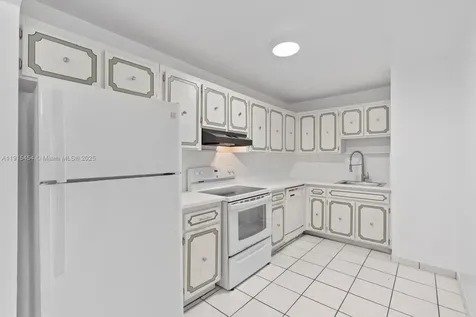 17051 NE 35th Avenue North Miami Beach FL 33160