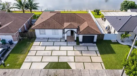 14254 SW 294th Street Homestead FL 33033
