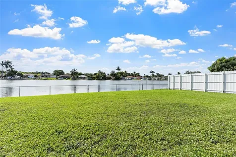 14254 SW 294th Street Homestead FL 33033