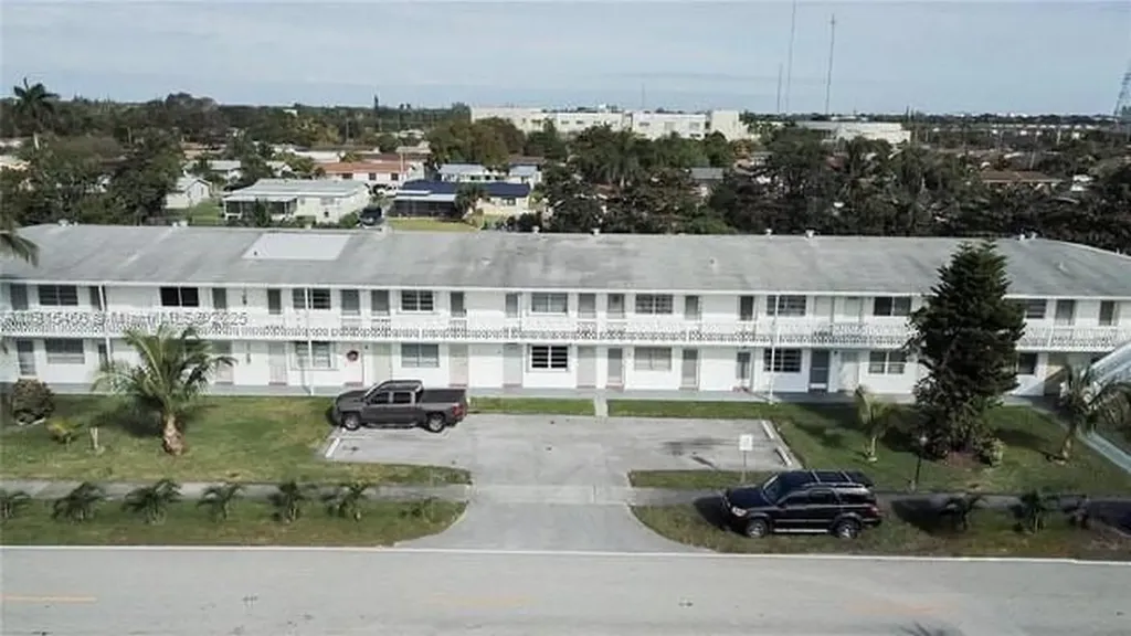 122 NE 204th Street Miami Gardens FL 33179