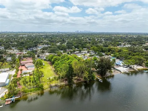 15100 NW River Drive Miami FL 33169