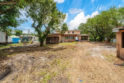 15100 NW River Drive Miami FL 33169