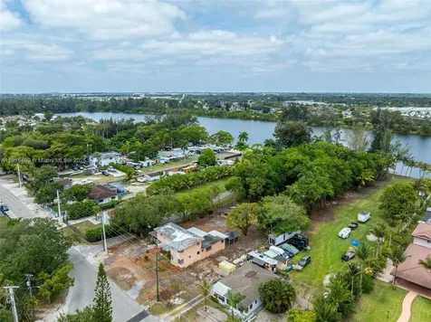 15100 NW River Drive Miami FL 33169