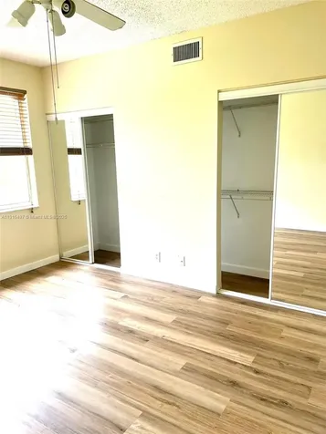 7886 Dixie Beach Circle Tamarac FL 33321