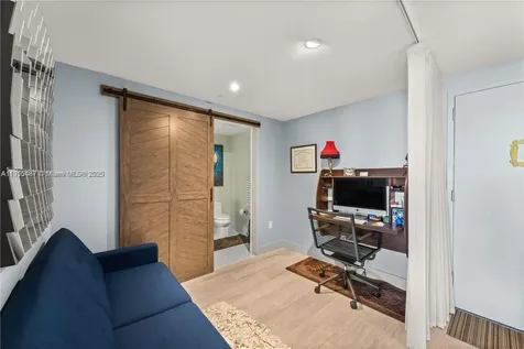 121 NE 34th Street Miami FL 33137