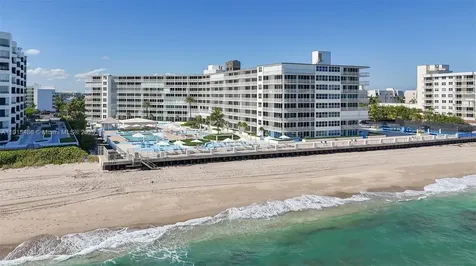 3546 S Ocean Boulevard South Palm Beach FL 33480