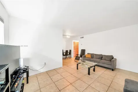 1530 Pennsylvania Avenue Miami Beach FL 33139